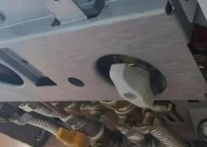 壁挂炉洞口漏水处理方法（解决壁挂炉洞口漏水的实用技巧）