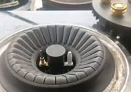 老式燃气灶起火原因及预防措施（危险源自家中的老式燃气灶）