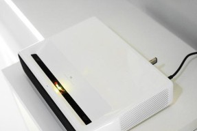 投影仪的选择和维修指南（如何选择适合的投影仪及常见故障的维修方法）