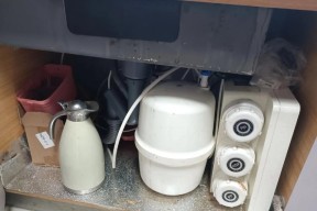 净水器开机出废水是什么原因？（揭秘净水器开机出废水的内在机制及解决办法）