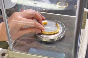 笔记本电脑提取黄金的方法是什么？是否可行？