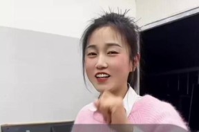 电视机屏幕闪烁问题如何处理？