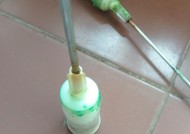 解决洗衣机吊杆坏了的问题（快速修理洗衣机吊杆）