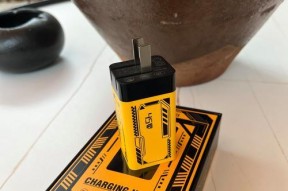 机甲快速闪充移动电源怎么用？如何正确使用移动电源进行快速充电？