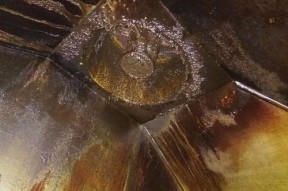 如何正确清洗大臣油烟机（简单步骤让你的油烟机焕然一新）