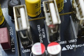 进3c3u服务器需要哪些模组？模组安装后如何进行配置？