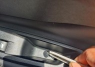 厚手机壳翻盖拆卸方法是什么？拆卸过程中需要注意什么？