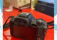 佳能R50镜头拆卸方法是什么？
