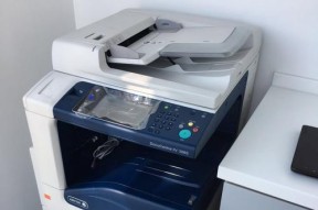 如何解决复印机打印颜色浅的问题（快速调整复印机打印颜色）