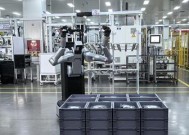 见证具身智能技术重要里程碑，智元 A2-W 从实验室走向产线