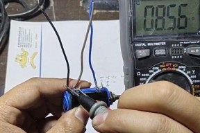 电位器在充电器中起什么作用？