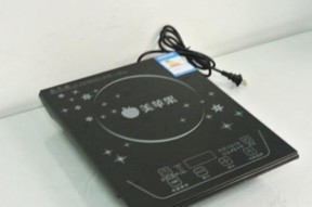 电磁炉显示ee故障的原因及解决方法（电磁炉ee故障的常见表现和维修指南）