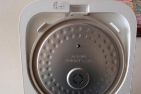 电饭煲不开怎么修（电饭煲打不开的情况及解决办法）
