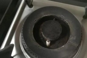 燃气灶电池不好打火的故障原因及修复方法（燃气灶电池打火故障解决方案和技巧）
