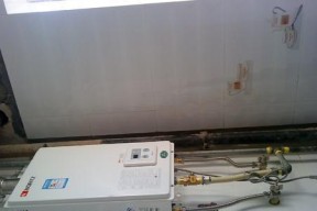 解决能率燃气热水器故障代码72的方法与步骤（瞭解故障代码72的意义以及修复方法）