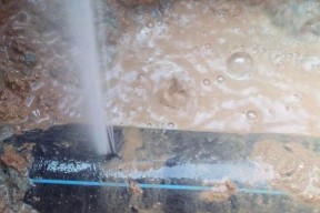 康泉热水器漏水处理方法（急需解决）