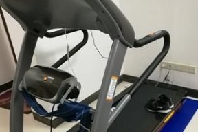 邻居跑步机在家维修指南（解决邻居跑步机故障的简单方法）