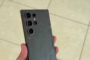 哪个手机的后摄像头模组像猫爪？这种设计有什么特点？