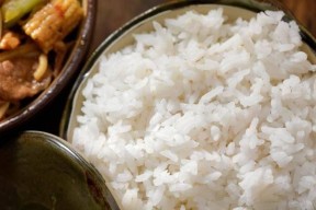电饭煲坏了怎么办？米饭夹生问题解决方案
