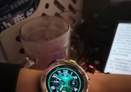 张雪峰最近戴的什么智能手表？这款手表有什么特点？