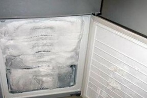 冰柜管道结冰处理方法（应对冰柜管道结冰的实用措施）
