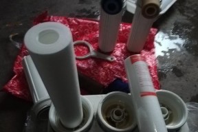 净水器自己开机了怎么修（应对净水器自动启动的常见故障和解决方法）