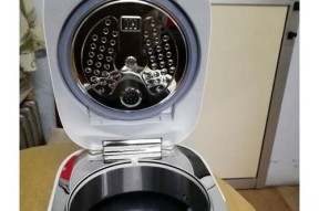 智能电饭煲显示故障解决方法（如何快速修复智能电饭煲显示故障）