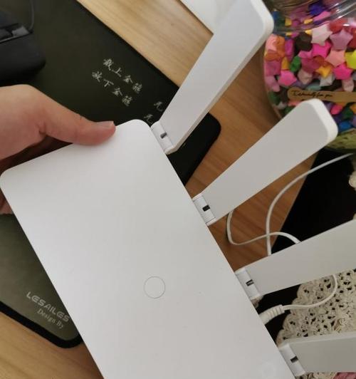 路由器发热对网速的影响（为什么路由器发热会影响网速？如何解决路由器发热问题？）  第2张