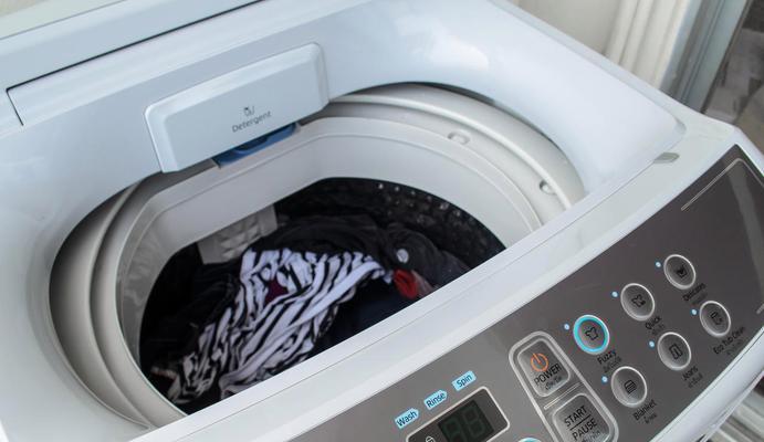 揭秘LG洗衣机噪音过大的原因及维修措施（解决洗衣机响声大问题）  第3张