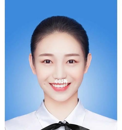 如何拍出最美的证件照（揭秘证件照拍摄技巧）  第1张