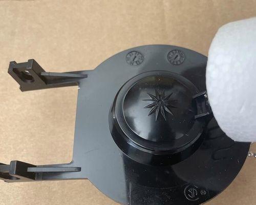 如何检修美标马桶水箱故障（解决美标马桶水箱问题的实用指南）  第1张