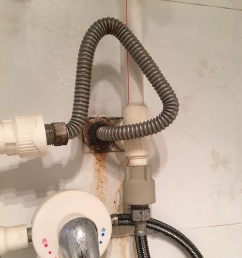 解决热水器滴水声问题的有效方法（热水器滴水声解决方案）  第2张