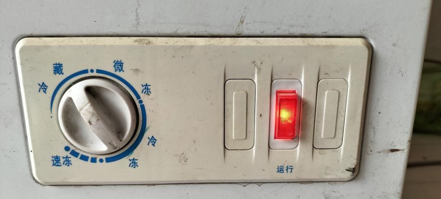 冰柜温度调节开关接线方法（掌握正确的接线方法）  第1张