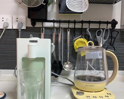 如何正确清洗自家饮水机（简单易行的清洗方法）  第3张