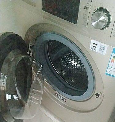 自动洗衣机漏水的原因及解决方法（查看下这些地方）  第1张