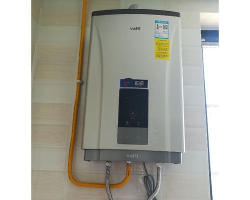 华帝燃气热水器出水温度传感器故障及维修方法（解决燃气热水器传感器故障的有效措施）  第2张