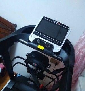 长时间使用跑步机会导致驱动故障（如何避免跑步机驱动故障的发生及维修方法）  第2张