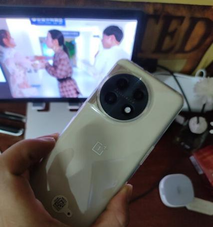 头戴随动摄像头连接手机拍照指南？  第3张