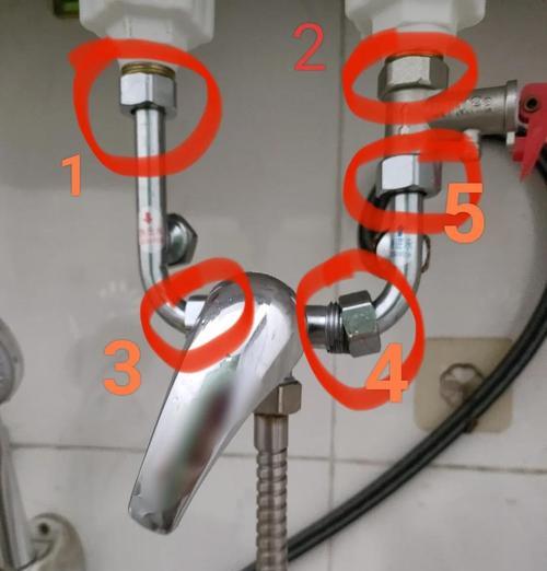 热水器延长挂钩拆卸方法是什么？需要注意什么？  第1张