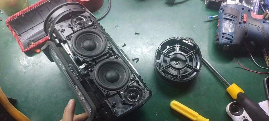 蓝牙音响电池更换地点在哪里？  第2张