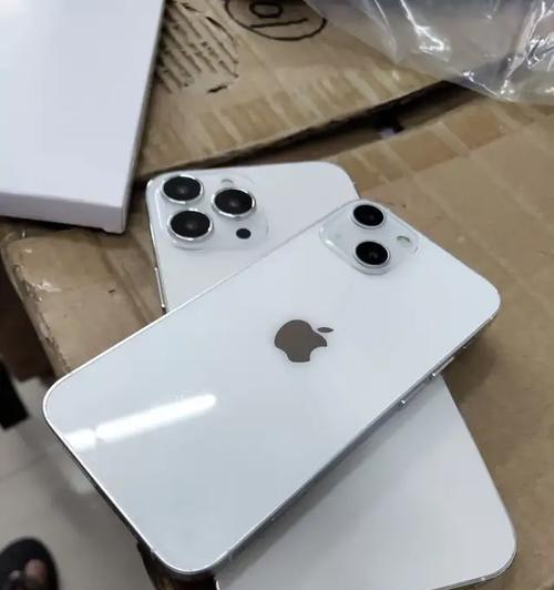 摔苹果手机模型会坏吗为什么？模型与真机的耐用性有何不同？  第2张