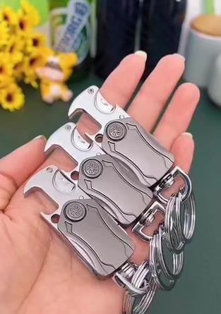 钥匙扣手机支架怎么拆？拆卸时要注意什么？  第2张