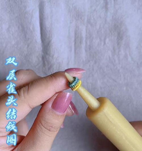 手机壳线圈装饰的美观贴法是什么？  第1张