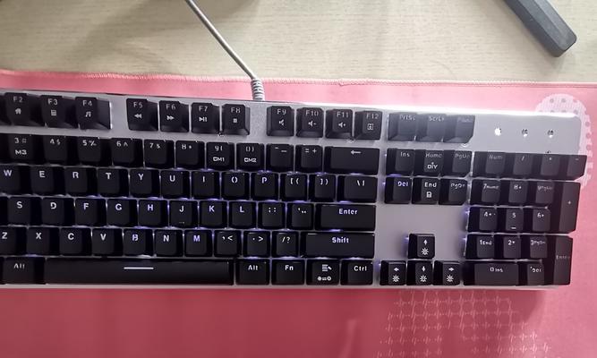 日常游戏最适合哪种键盘轴体？  第2张