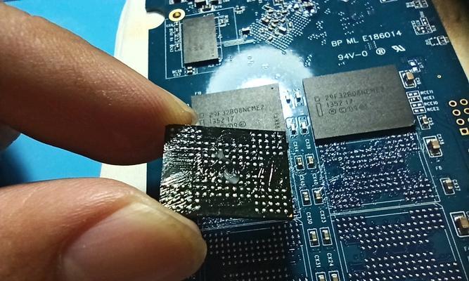 金泰克固态硬盘怎么维修？维修过程中需要注意什么？  第2张