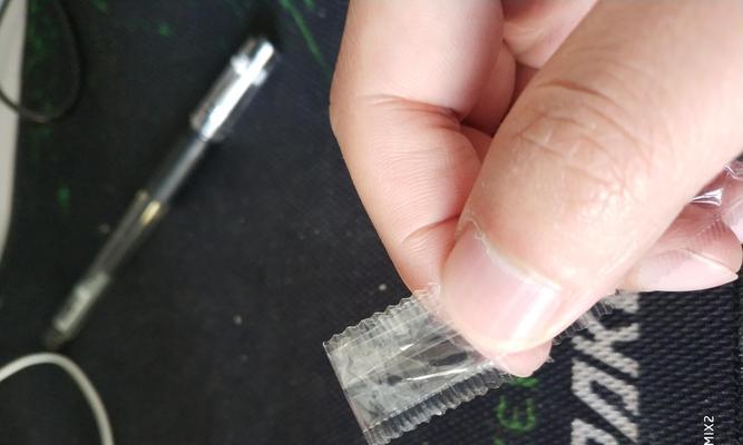 电脑脚针清理灰尘的方法是什么？清理过程中应该注意什么？  第2张