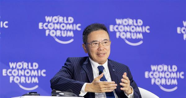李东生出席 2025 年夏季达沃斯并担任联席主席，探讨推动全球经济均衡发展新模式  第2张
