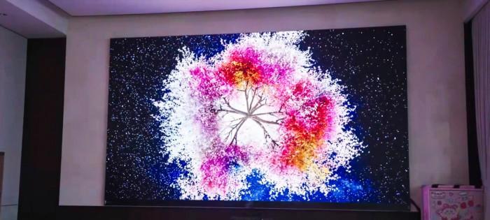 震撼开箱！全国首台 163 吋海信 UX Micro LED 无界巨幕落户深圳湾  第1张