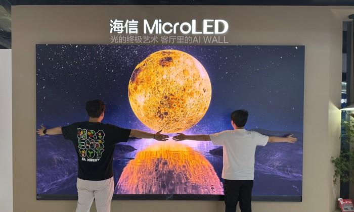 震撼开箱！全国首台 163 吋海信 UX Micro LED 无界巨幕落户深圳湾  第3张