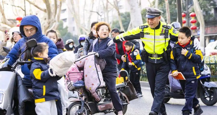 6年前电动车随便骑，为什么现在要求这么多？行内人告诉你答案  第2张